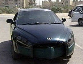 فرنسا تبيع القذافي سيارة 