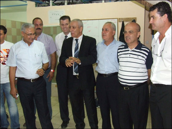 مدير عامai Bank  يلتقي لاعبي سخنين قبل الفوز الكبير على مكابي حيفا  صورة رقم 2