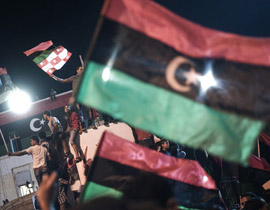 كتائب القذافي تذبح 17 شابا انتقاما منهم لتقديمهم المساعدات للثوار!! صورة رقم 1