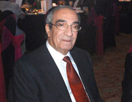 تقرير: سكرتير مبارك يمتلك 38 شركة و5 قصور ومليار دولار! صورة رقم 1 تقرير: سكرتير مبارك يمتلك 38 شركة و5 قصور ومليار دولار! صورة رقم 1