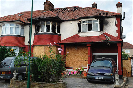 خلل كهربائي في ثلاجة يتسبب بمقتل ام وابنائها الخمسة حرقا صورة رقم 3 خلل كهربائي في ثلاجة يتسبب بمقتل ام وابنائها الخمسة حرقا صورة رقم 3