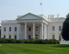 امريكا تحمي مخازن الاسلحة الليبية خشية تسربها امريكا تحمي مخازن الاسلحة الليبية خشية تسربها