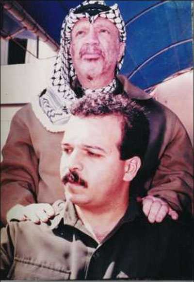 مرافق عرفات ينشر صوراً تروي أيام الفرح والترح في حياة الشهيد صورة رقم 64 مرافق عرفات ينشر صوراً تروي أيام الفرح والترح في حياة الشهيد صورة رقم 64