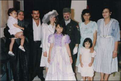 مرافق عرفات ينشر صوراً تروي أيام الفرح والترح في حياة الشهيد صورة رقم 68 مرافق عرفات ينشر صوراً تروي أيام الفرح والترح في حياة الشهيد صورة رقم 68