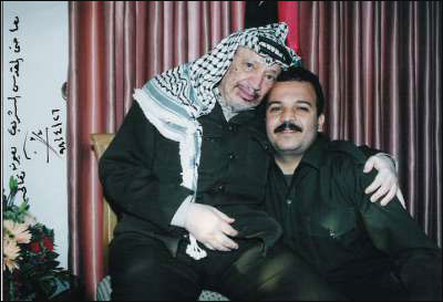 مرافق عرفات ينشر صوراً تروي أيام الفرح والترح في حياة الشهيد صورة رقم 78 مرافق عرفات ينشر صوراً تروي أيام الفرح والترح في حياة الشهيد صورة رقم 78