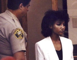 بعد أن قتلت زوجها وطبخته.. امريكية تطلب الصفح في المحكمة!! صورة رقم 1