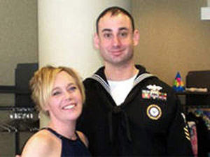 السجن 100 عام لامريكي طعن زوجته الحامل حتى الموت!! صورة رقم 1 السجن 100 عام لامريكي طعن زوجته الحامل حتى الموت!! صورة رقم 1