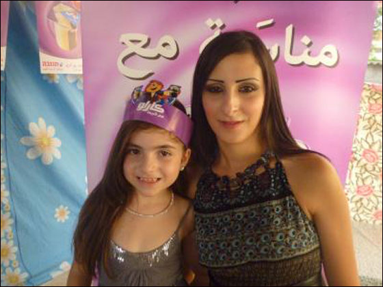 عشرات الأمهات فاجئن أولادهن عبر 