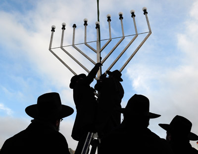 مئات الاسرائيليين سئموا اليهودية ويرغبون في اعتناق الإلحاد!! صورة رقم 1 مئات الاسرائيليين سئموا اليهودية ويرغبون في اعتناق الإلحاد!! صورة رقم 1