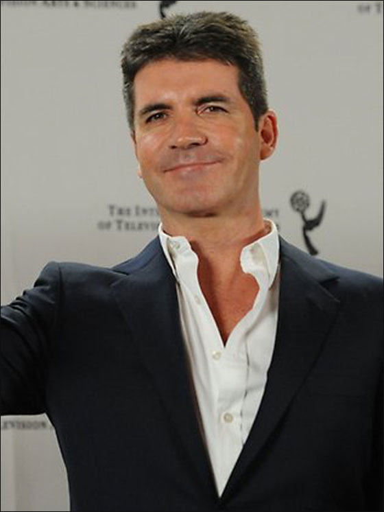 شيريل تكشف عن عمر سيمون كويل وتغضبه!!  صورة رقم 1