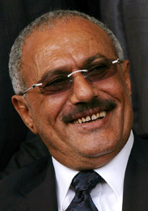 علي صالح: الثورة اليمنية تقودها قوى اسلامية وتساندها القاعدة صورة رقم 1 علي صالح: الثورة اليمنية تقودها قوى اسلامية وتساندها القاعدة صورة رقم 1