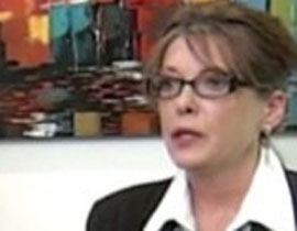 عانت من صدمة نفسية بسبب المطبات الجوية.. فقاضت شركة الطيران! صورة رقم 1 عانت من صدمة نفسية بسبب المطبات الجوية.. فقاضت شركة الطيران! صورة رقم 1