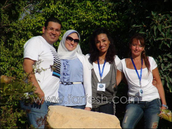 بالصور.. الفنانون يزورون الاطفال المصابين بالسرطان!  صورة رقم 13