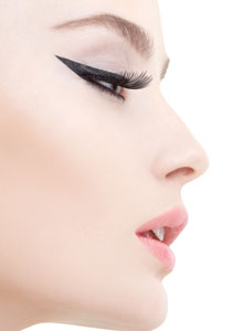  جديد من كيرلاين ماسكرا أنيجما لرموش ممتلئة وجّذابة صورة رقم 1