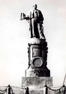 تمثال الحرية في نيويورك منقول عن تمثال لفلاحة مصرية عملاقة!! صورة رقم 1