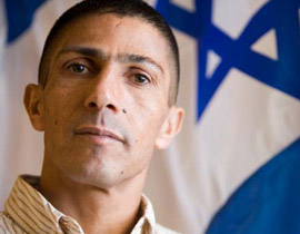 بروفيسور في جامعة كانت الامريكية يهتف بروفيسور في جامعة كانت الامريكية يهتف