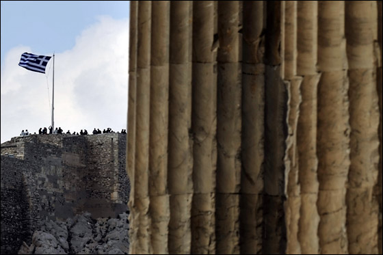 قمة العشرين تقدم اليونان أضحية على مذبح اليورو!  صورة رقم 8