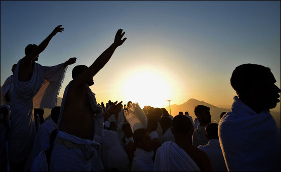 أكثر من ثلاثة ملايين حاج يقفون على عرفات اليوم  صورة رقم 45