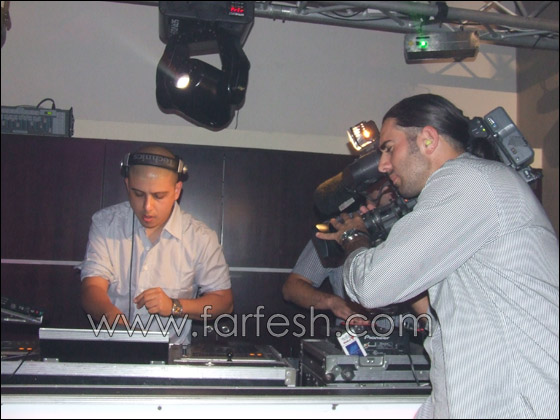 رامي شقور يدخل ساحة الفن في حفلة لطلاب الجامعات! صورة رقم 6 رامي شقور يدخل ساحة الفن في حفلة لطلاب الجامعات! صورة رقم 6