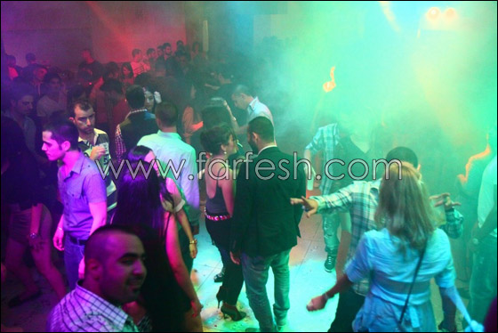 رامي شقور يدخل ساحة الفن في حفلة لطلاب الجامعات! صورة رقم 10 رامي شقور يدخل ساحة الفن في حفلة لطلاب الجامعات! صورة رقم 10