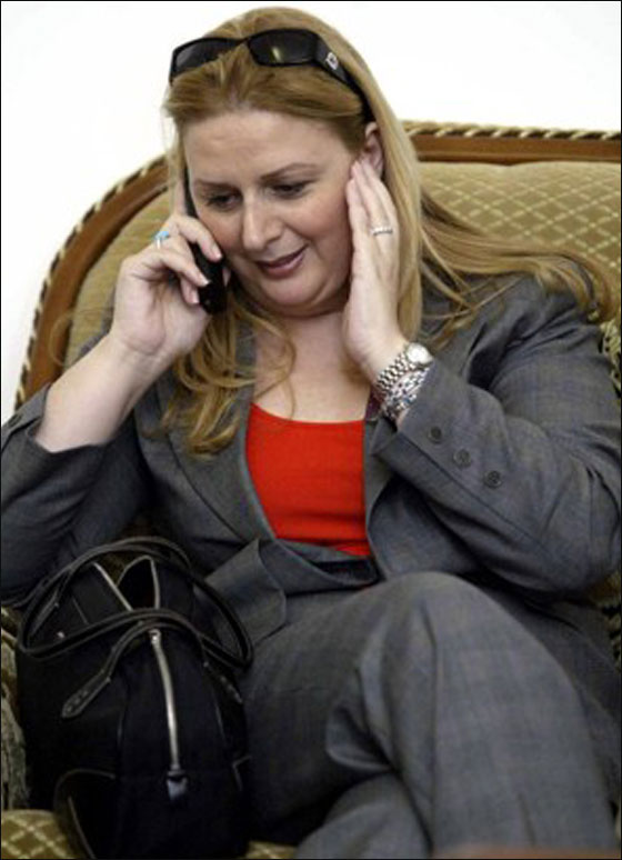 سهى عرفات: لم اعتبر نفسي يوما السيدة الاولى وظلمت كثيرا!  صورة رقم 8