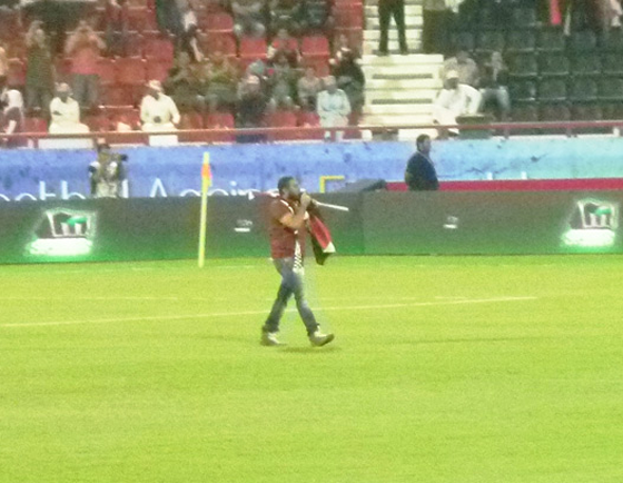 تامر حسني يحيي حفلا قبل مباراة منتخب مصر امام البرازيل  صورة رقم 4