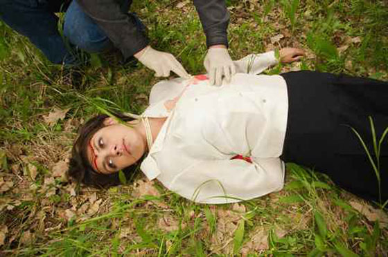 جز رقبة شقيقته امام المارة قبل دقائق من ابرام عقد قرانها! صورة رقم 1