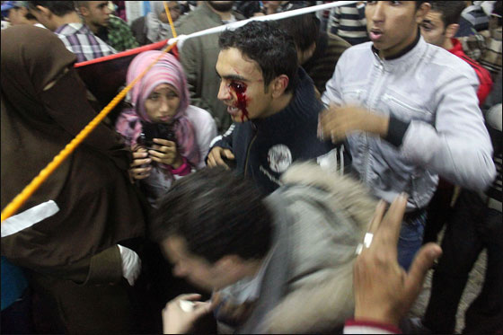 بعد 33 قتيلا.. ميدان التحرير يستعد لمليونية تربك الحكومة المصرية!! صورة رقم 11