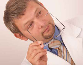 700 الف امرأة تقدمت بشكوى ضد طبيب قام بتصويرهن! صورة رقم 1