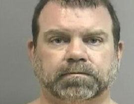 السجن 30 عاما لمدير مدرسة صور التلاميذ بالمراحيض! صورة رقم 1