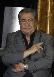 روميو لحود: ابتسامتي عند تقديم احدى اغنياتي تخفي وراءها دمعة! صورة رقم 1 روميو لحود: ابتسامتي عند تقديم احدى اغنياتي تخفي وراءها دمعة! صورة رقم 1