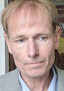 استاذ جامعي ساعد والدته على الانتحار فحكم عليه بالاقامة الجبرية صورة رقم 1