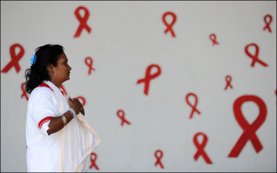 بالصور.. احتفالات ضخمة بيوم الايدز حول العالم!  صورة رقم 2