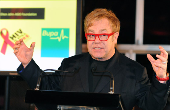 بالصور.. احتفالات ضخمة بيوم الايدز حول العالم!  صورة رقم 19