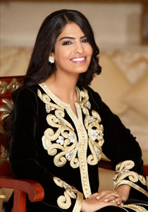 الأميرة السعودية:  يؤسفني ان بعض الاسر لا تشجع النساء على العمل صورة رقم 1