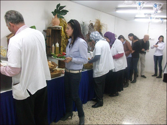 عيادة كلاليت الطيرة تفوز بلقب العيادة الرائدة النشطة  صورة رقم 1