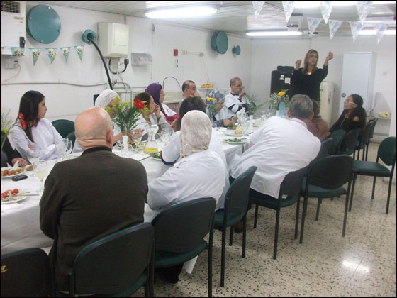 عيادة كلاليت الطيرة تفوز بلقب العيادة الرائدة النشطة  صورة رقم 5