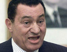 انباء عن وفاة مبارك وقيادات عسكرية تتواجد في المركز الطبي صورة رقم 1