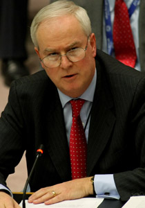 بيلاي: عدد القتلى تجاوز 5000 و14 الف شخص اعتقلوا بسوريا!  صورة رقم 2