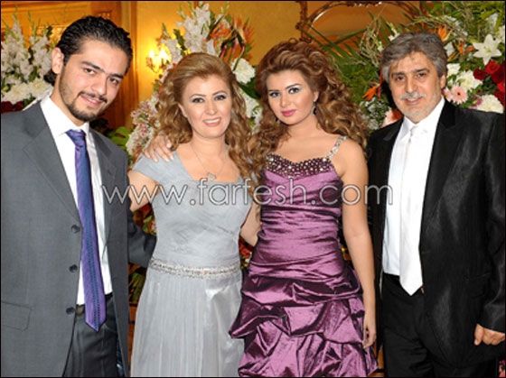 افراح الفنانين السوريين في 2011 ما بين زواج وخطوبة وولادة  صورة رقم 3
