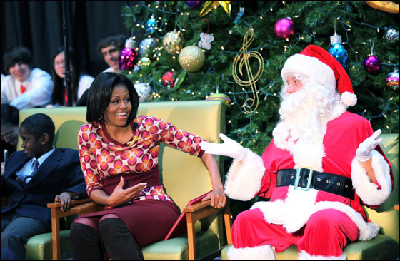 بالصور: سيدة امريكا الاولى تقرا القصص للاطفال بالمستشفيات  صورة رقم 4