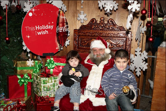 كوكا كولا تحتفل بعيد الميلاد ضمن احتفالات الـ   Christmas Market   صورة رقم 9