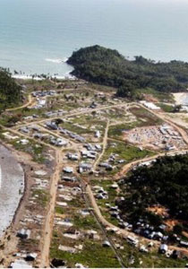 فتاة تعود لاهلها بعد ان اضاعتها امواج تسونامي لـ7 سنوات!!  صورة رقم 1