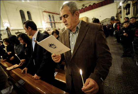 العالم يحتفل بالميلاد المجيد.. وصور تعكس اجواء العيد  صورة رقم 34