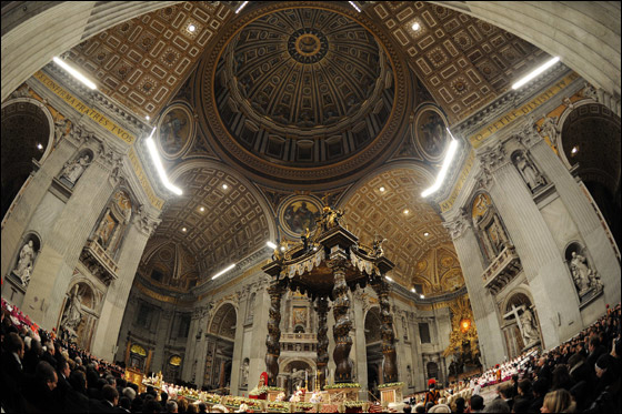 العالم يحتفل بالميلاد المجيد.. وصور تعكس اجواء العيد  صورة رقم 37