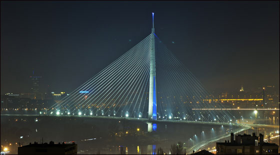 بالصور.. العالم يستقبل 2012 باحتفالات صاخبة وبهجة  صورة رقم 1