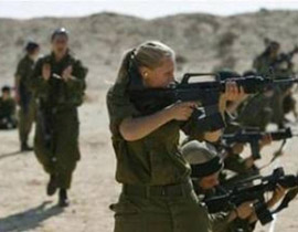 حاخام اسرائيلي  يستقيل من منصبه بسبب استمرار المجندات بالغناء! صورة رقم 1