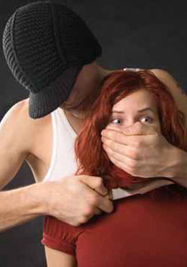 اسيوي يعيش في دبي يحتجز ويجبر عدد من النساء على ممارسة البغاء!  صورة رقم 1