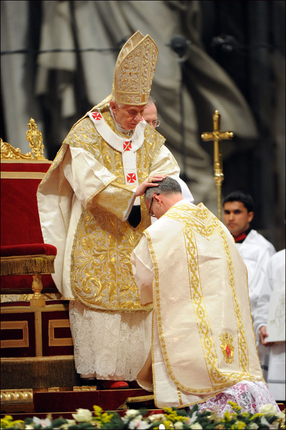 بالصور.. العالم يحتفل بعيد الغطاس بصلاة ومنافسات متنوعة!!  صورة رقم 4