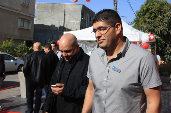 افتتاح مركز خدمات 